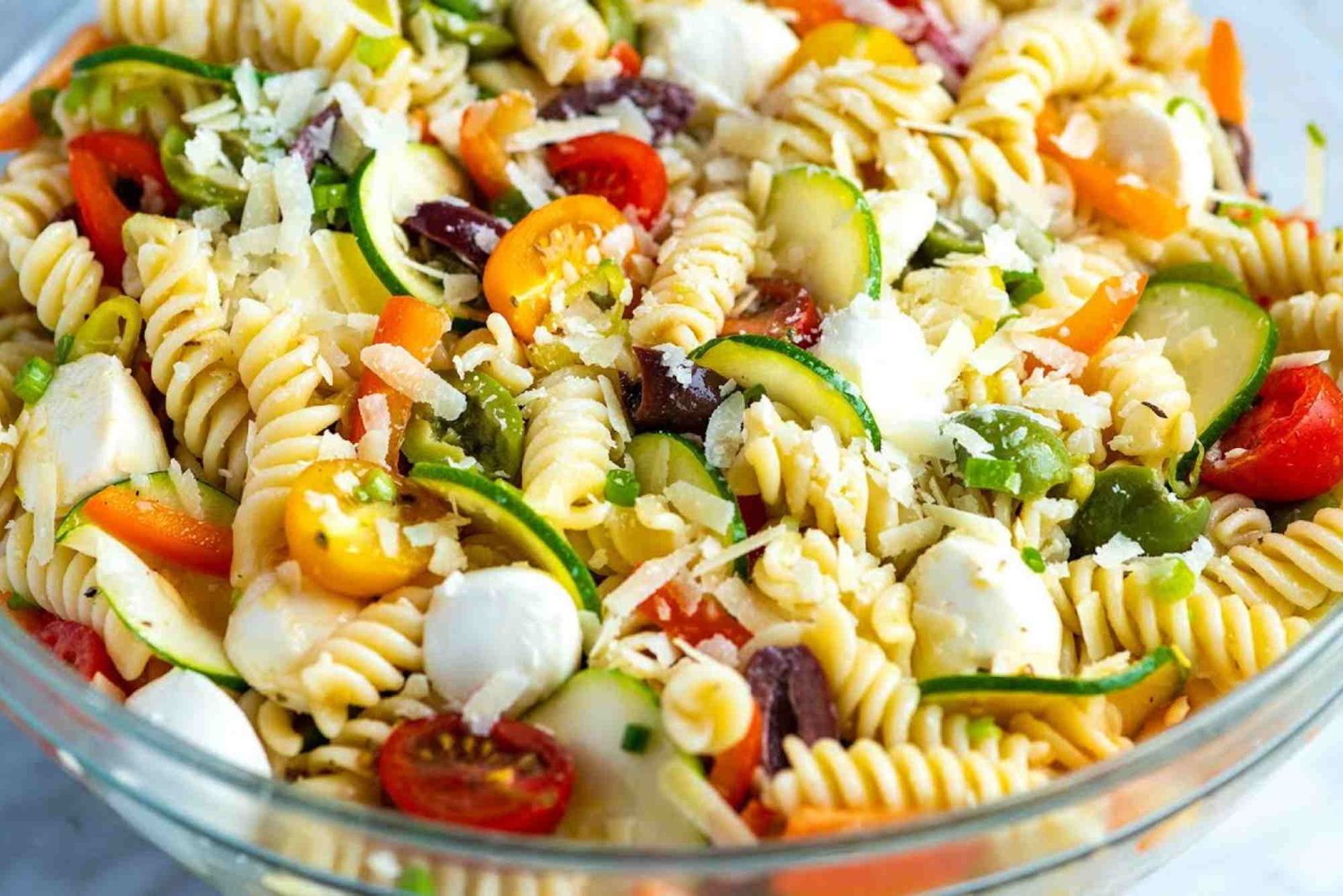 How to Make Healthy Pasta Salads
