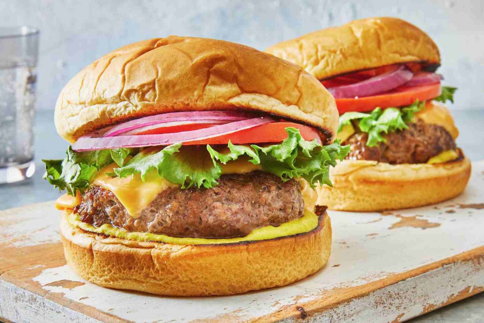 How to Make Juicy Homemade Burgers