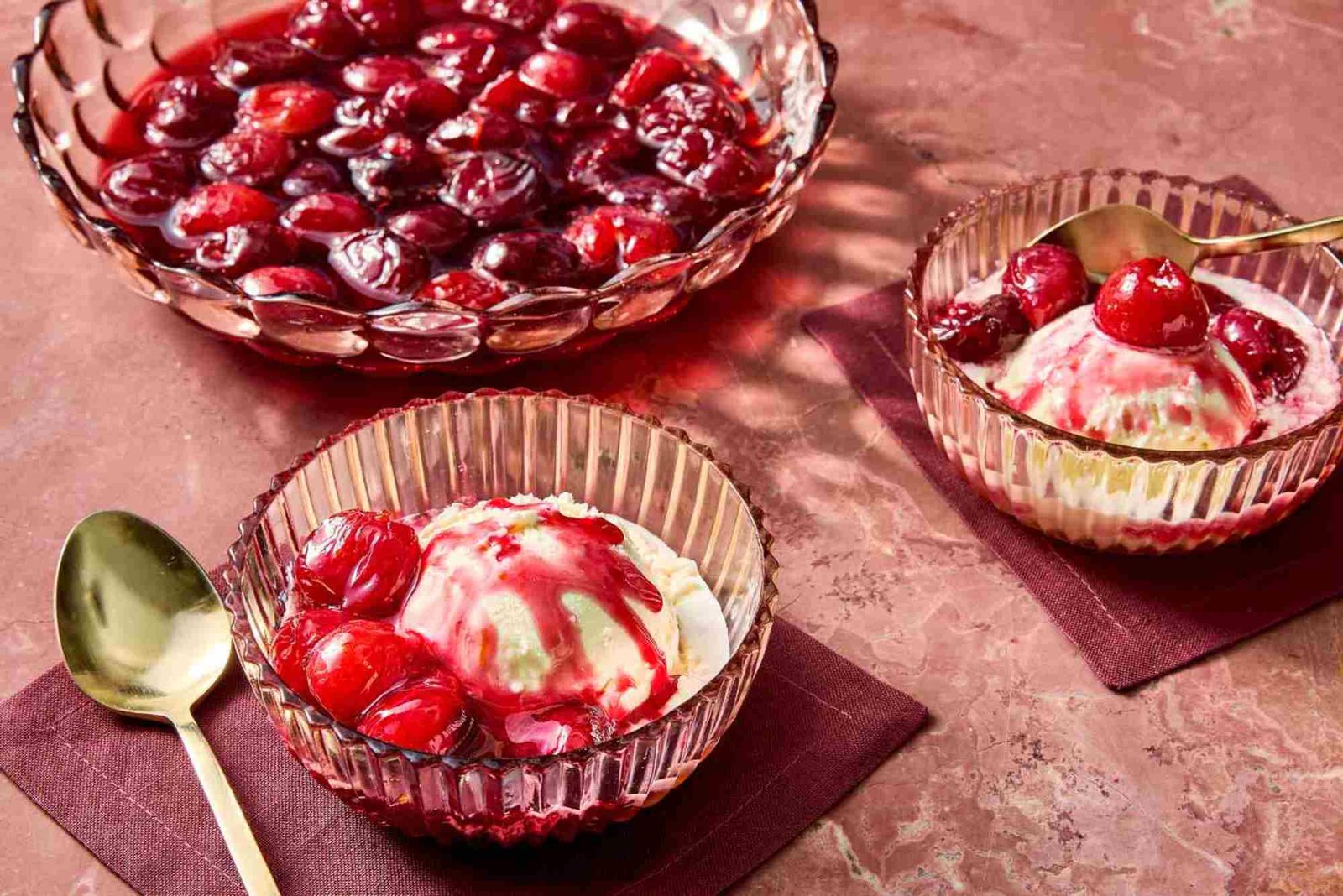 Top Fruit Dessert Recipes for Summer