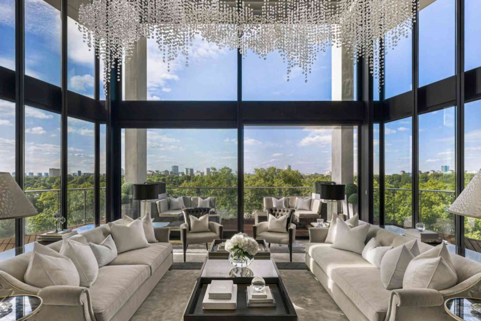 Top Luxury Real Estate Trends in 2025