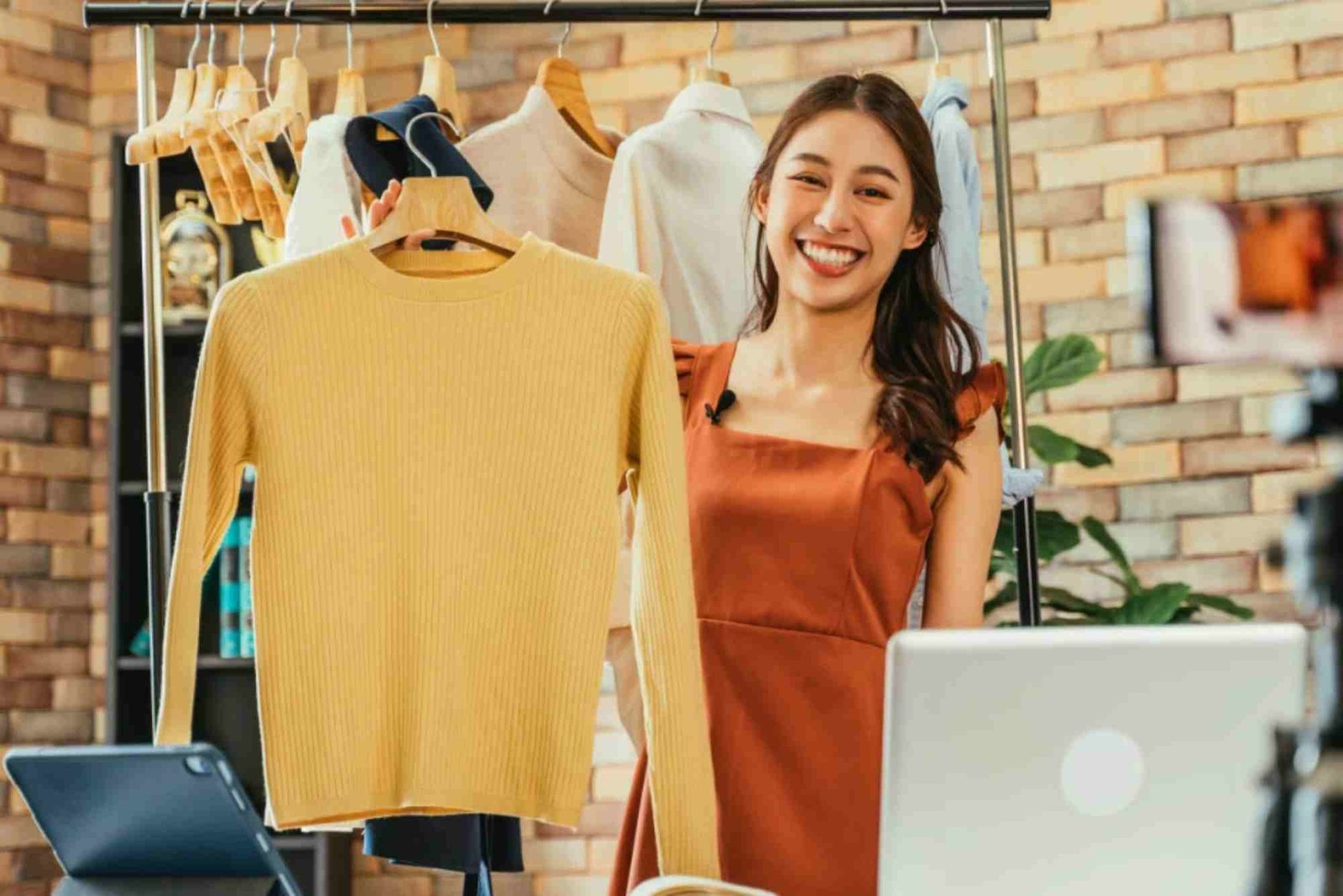 How Entertainment Influences Fashion And Lifestyle